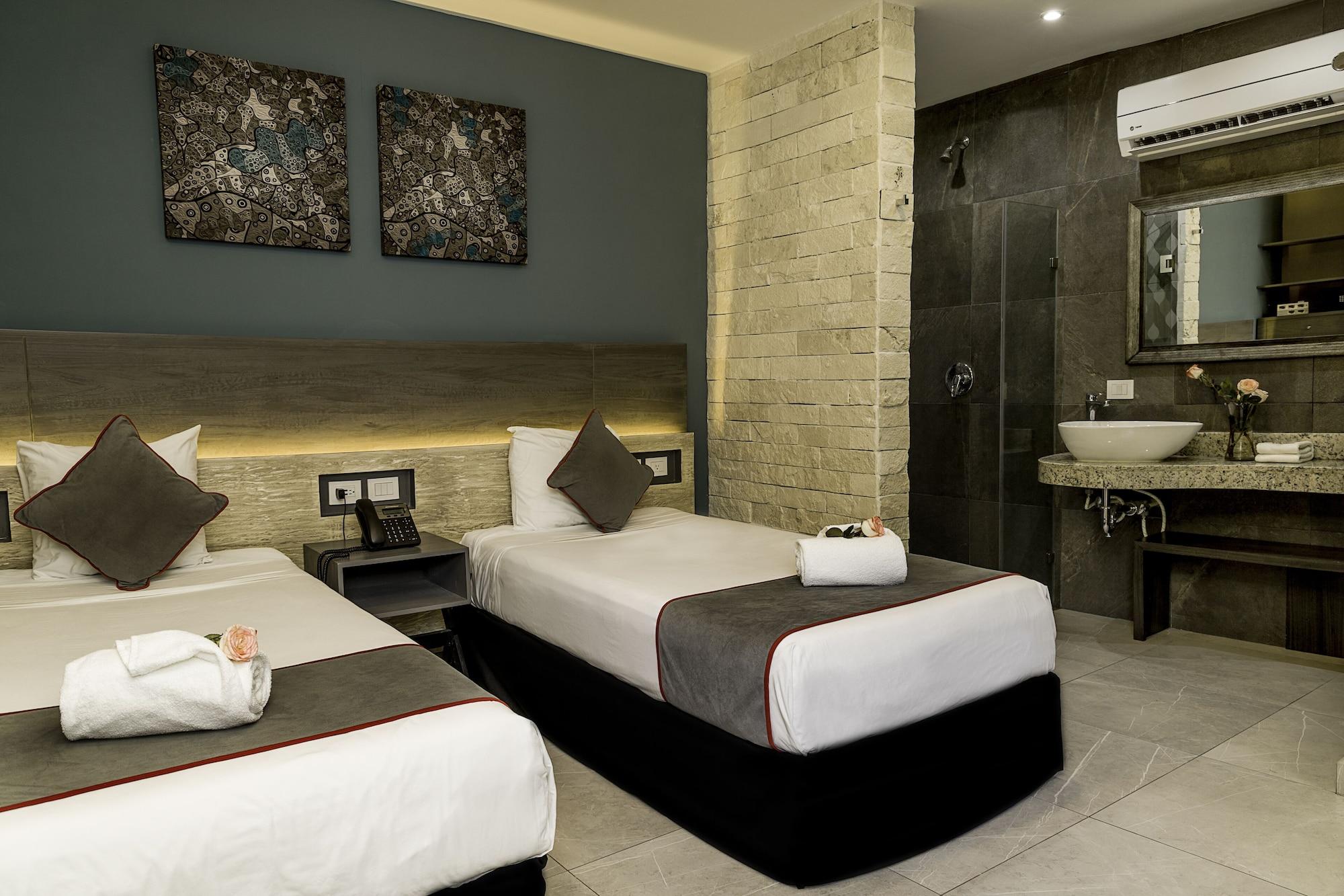 Bfh Attraction Deluxe Hotel Playa del Carmen Exterior foto